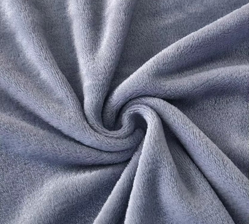 Super Soft Fleece Blanket - Ideal for Any Season